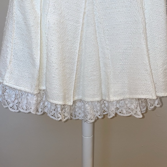 Louis Verda White Skirt Size Small - Picture 4 of 4